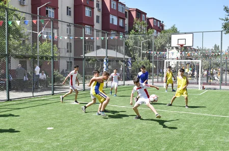 Bakıda daha bir həyət yenilənib