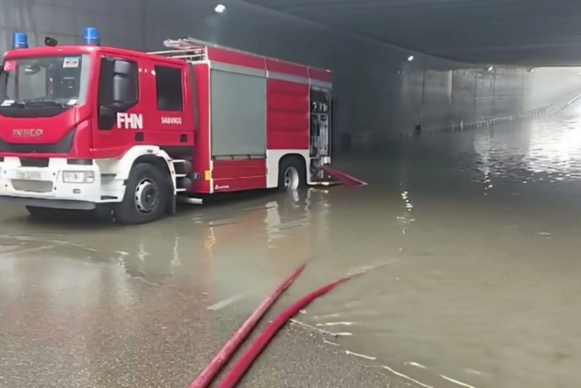 Bakıda su basmış yerlərdən suyun çəkilməsinə başlanılıb