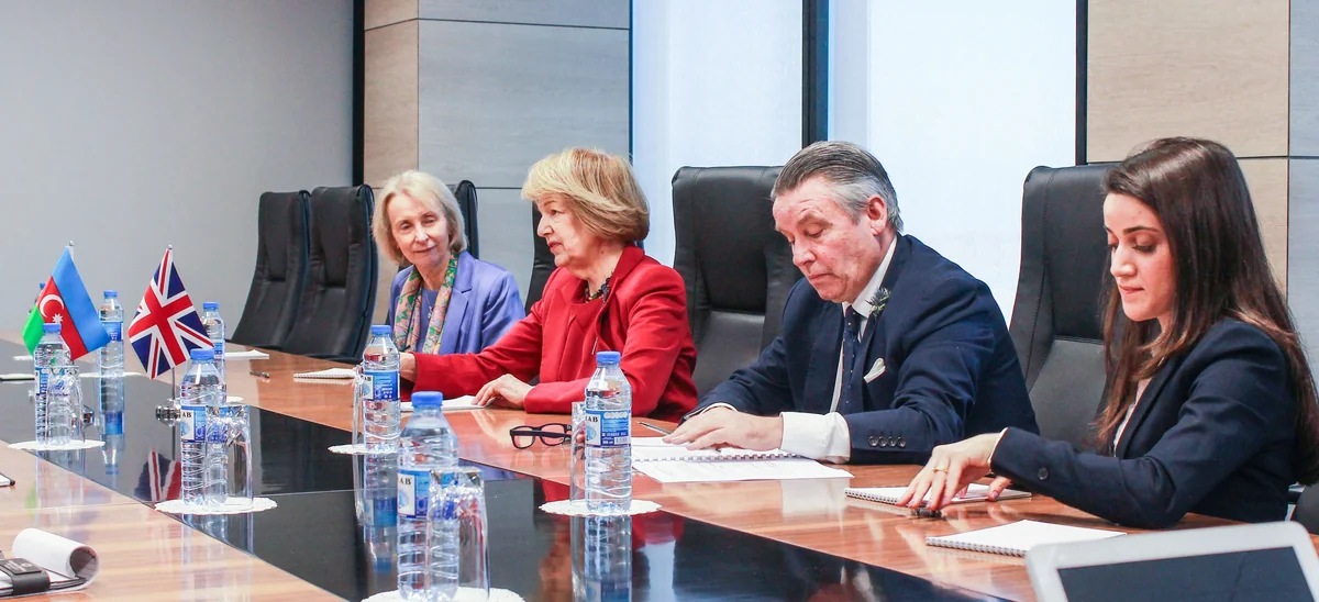 Energetika naziri Böyük Britaniya Baş nazirinin Azərbaycan üzrə ticarət elçisi ilə görüşüb