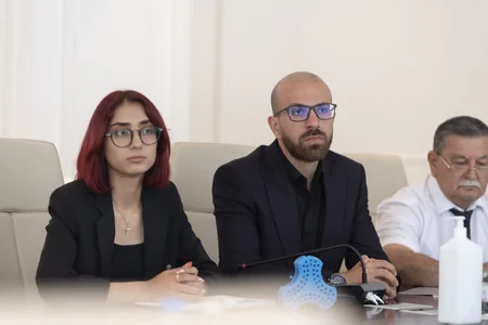 Məcnun Məmmədov aqrar sahə üzrə ixtisaslaşmış startapçılarla görüşüb