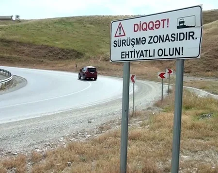 ​Bakı-Şamaxı-Yevlax magistralında sürüşmə yenidən aktivləşib - FOTO