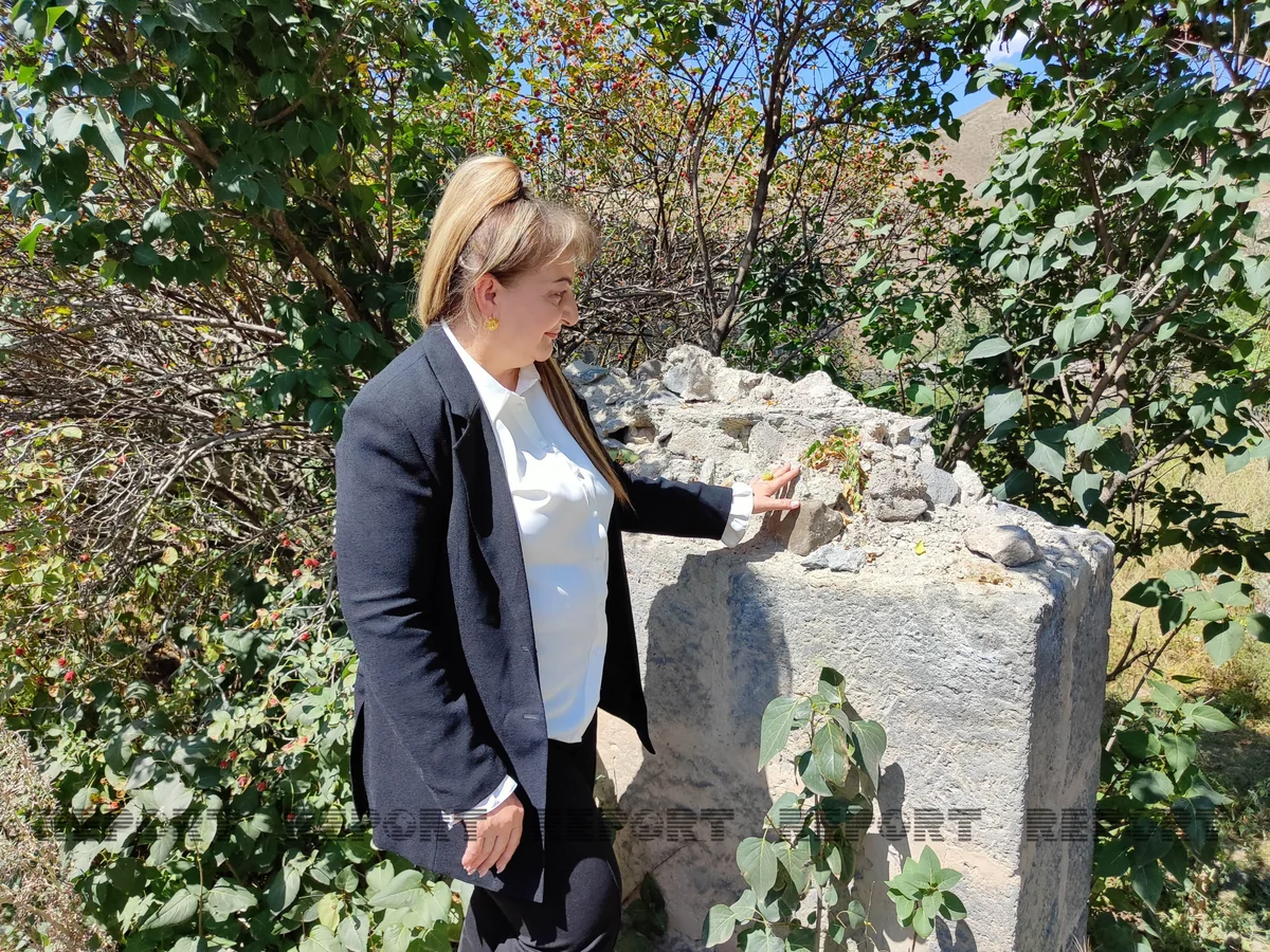 Kəlbəcər sakini 30 ildən sonra evinə baş çəkib