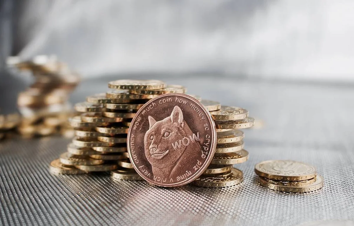 SpaceX отправит к Луне спутник, оплаченный криптовалютой