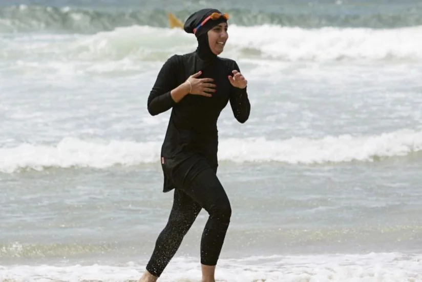 Suriyada qadınlara çimərliklərdə burkini geyinmək tövsiyə edilib