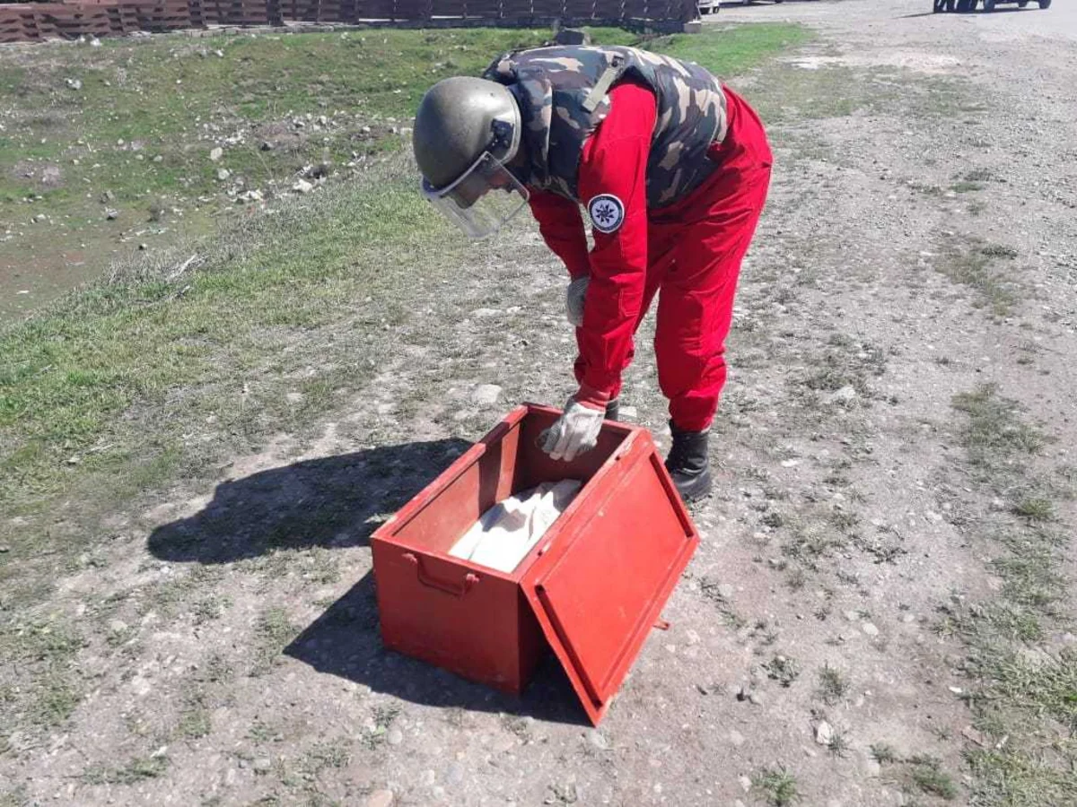 Şəmkirdə əl qumbarası tapılıb