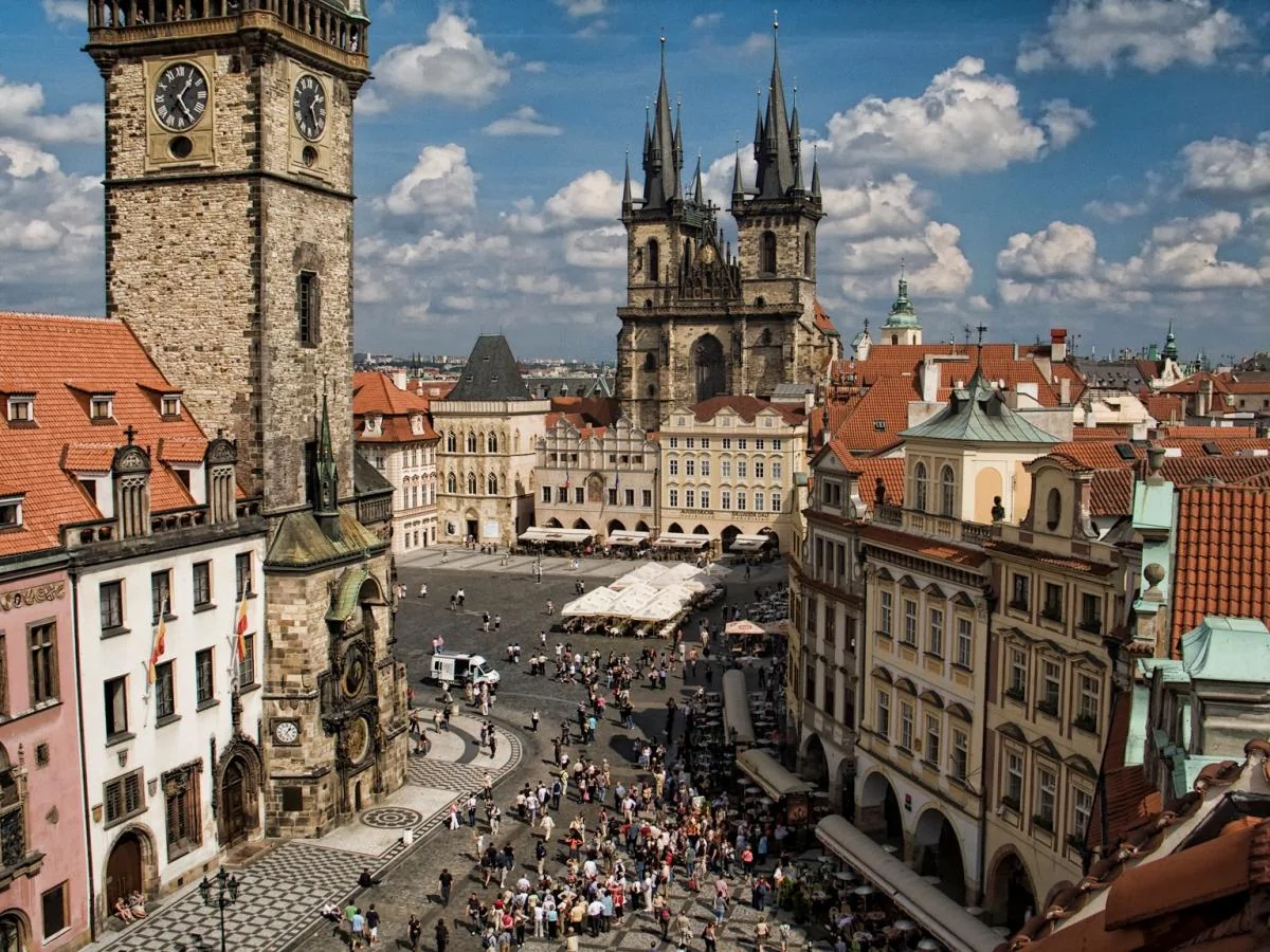 Czech Republic to fine workers refusing to take coronavirus test