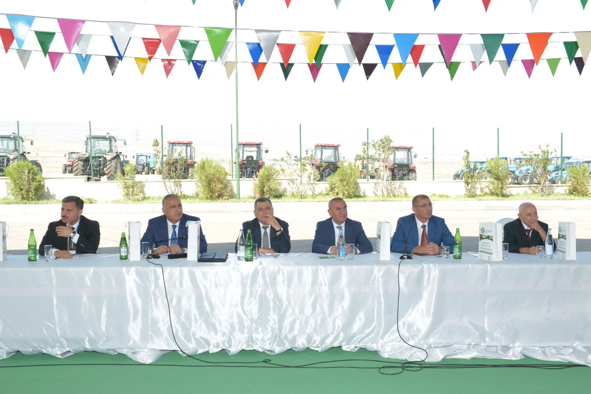 “Şəmkir Aqroparkı”nda beynəlxalq konfrans keçirilib