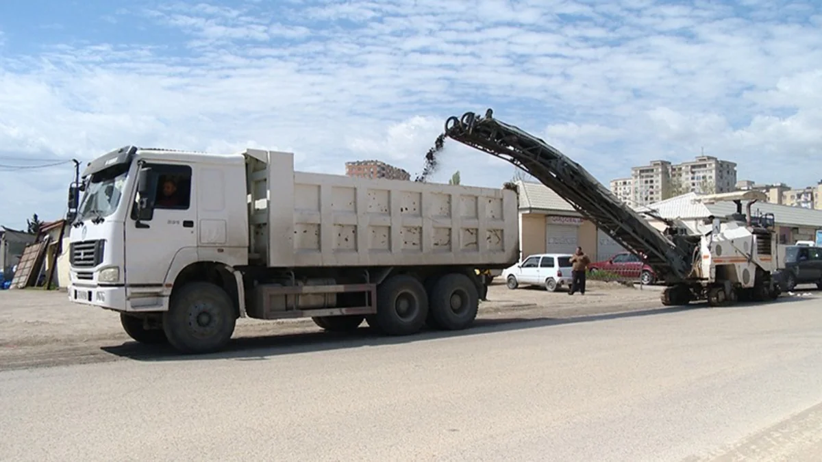 Xətai rayonunun bir neçə küçəsinin təmirinə başlanılıb