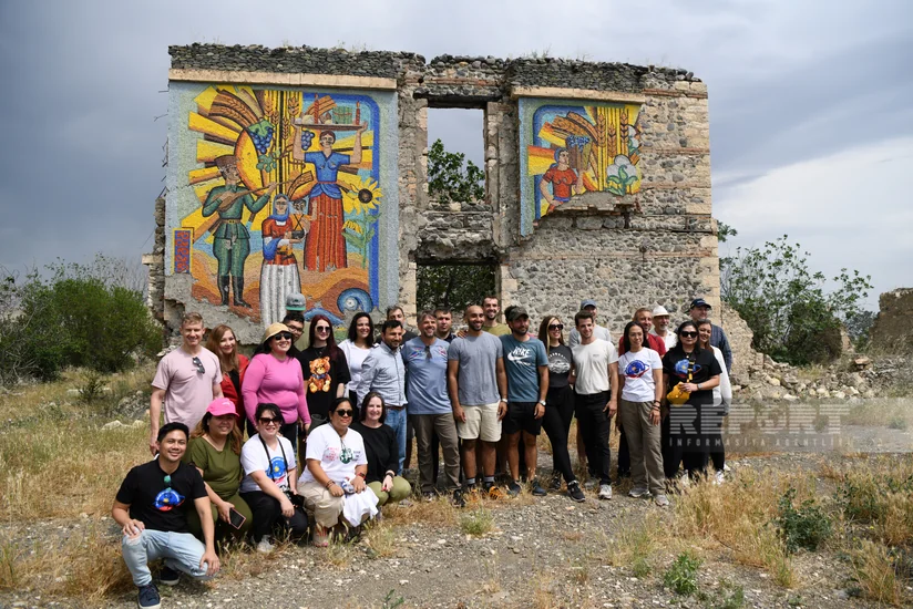 Всемирно известные путешественники побывали в Агдаме