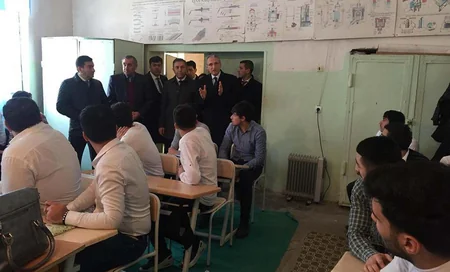 Millət vəkilləri Sumqayıtda peşə məktəblərində olublar