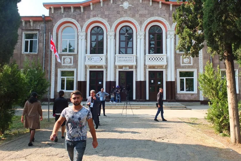 Gürcüstanda parlament seçkilərinin ikinci turu başa çatıb