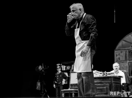 Fuad Poladovun “Azdrama”da sonuncu çıxışı - XATİRƏ FOTOREPORTAJI