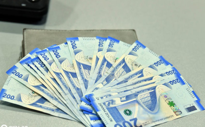 Azərbaycan banklarına qoyulan depozitlər 33 %-dən çox artıb