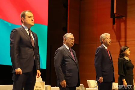 Azərbaycan müəllimlərinin XV qurultayı keçirilib - YENİLƏNİB