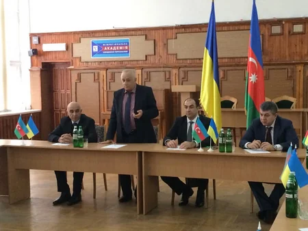 Ukrayna azərbaycanlılarının diaspor təşkilatları Kiyevdə toplantı keçiriblər
