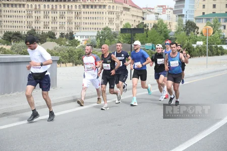 Heydər Əliyev Fondunun təşəbbüsü ilə keçirilən “Bakı Marafonu 2024” start götürüb