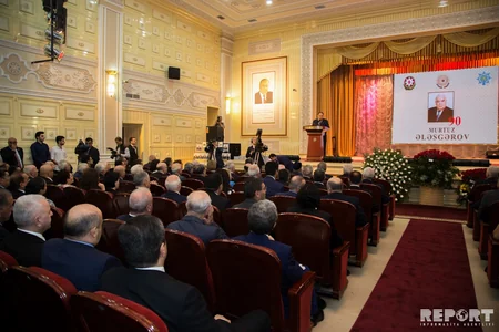 BDU-da Murtuz Ələsgərovun anadan olmasının 90 illiyinə həsr edilən beynəlxalq elmi konfrans keçirilib