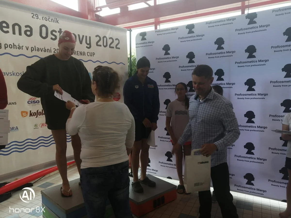 Azərbaycan üzgüçüləri beynəlxalq turnirdə beşinci medalı qazanıb