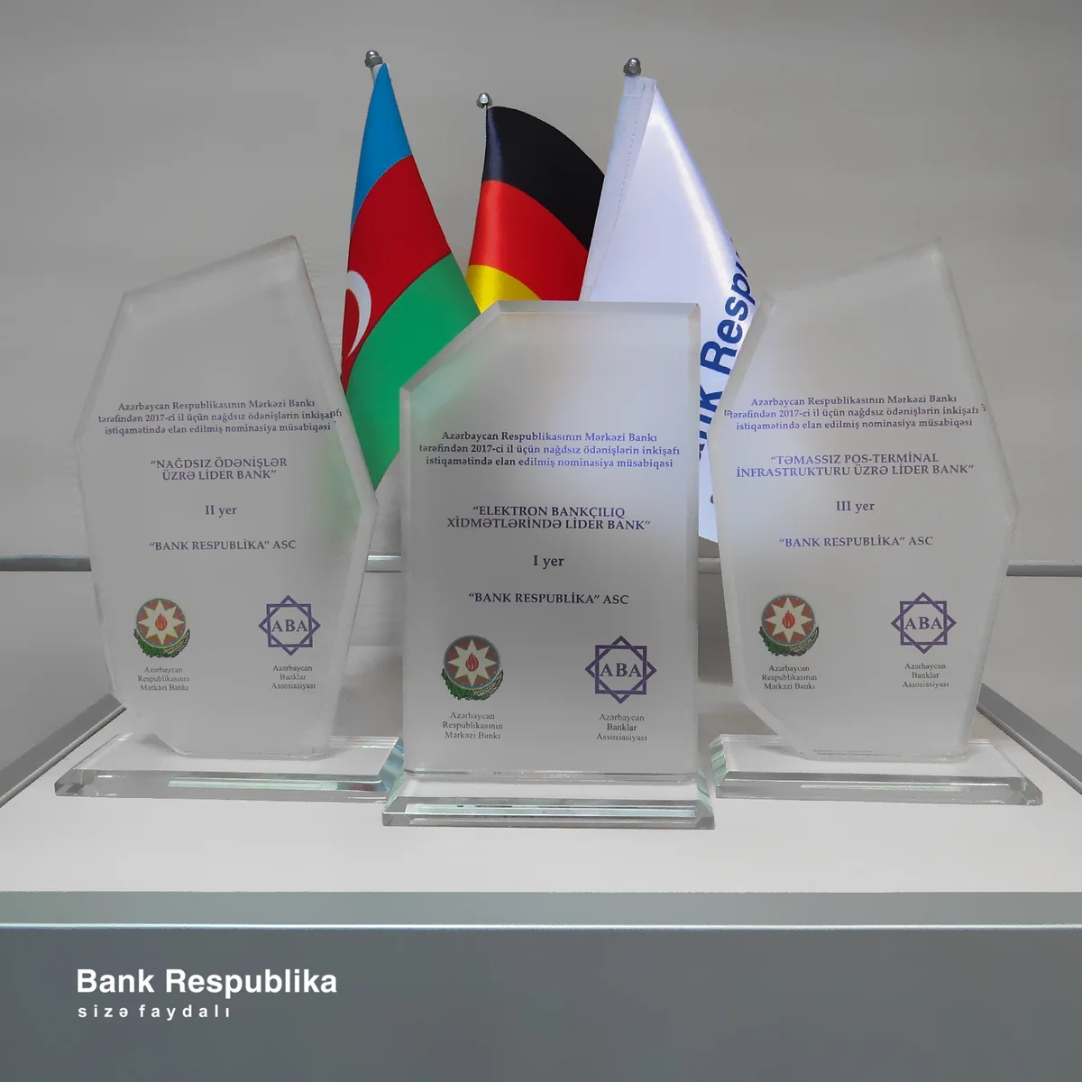 Bank Respublika “Elektron bankçılıq xidmətlərində lider bank” mükafatına layiq görüldü