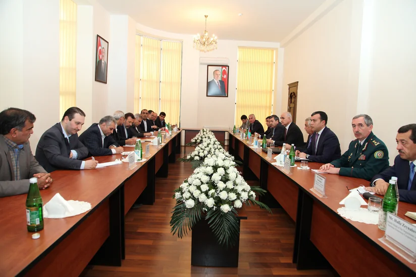 ​Azərbaycan və İran nümayəndə heyətləri Astarada görüşüb