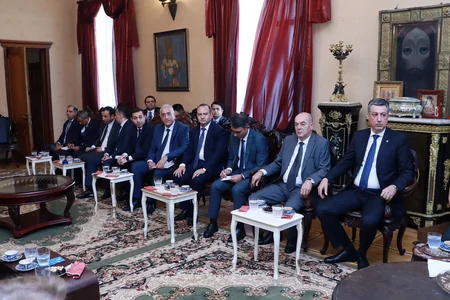 Komitə sədri Gürcüstan Katalikosu ilə din sahəsində əlaqələrin genişləndirilməsini müzakirə edib