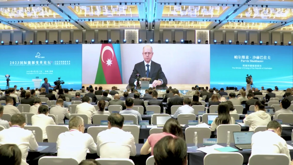 Pərviz Şahbazov: “Azərbaycan 2027-ci ilədək 3 QVt-dan çox “yaşıl enerji” güclərini istismara verəcək”