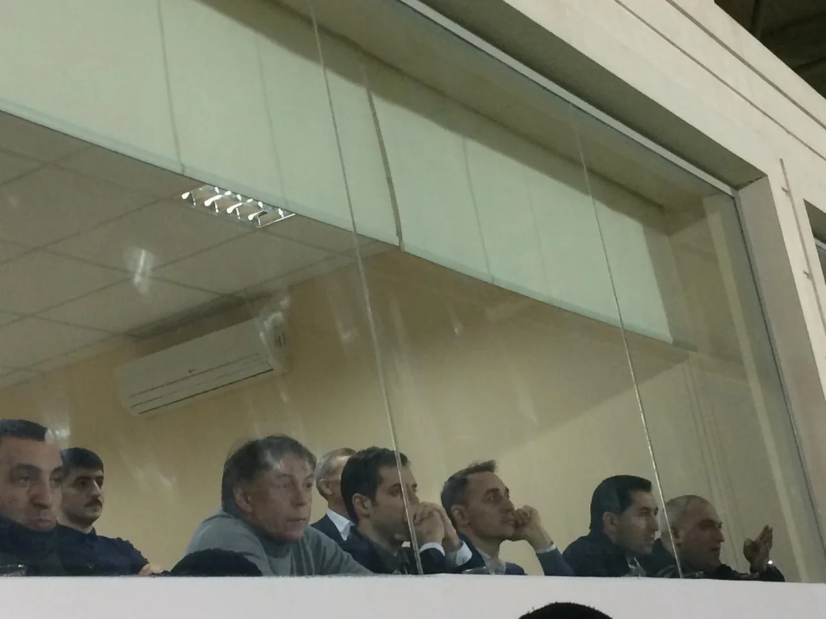 Azərbaycan millisinin baş məşqçi postuna namizəd Sumqayıt - Qarabağ matçını izləyib
