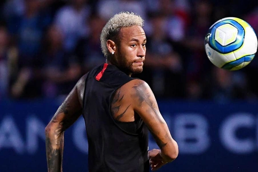 KİV: Barselona Neymar üçün 250 milyon avro təklif edib