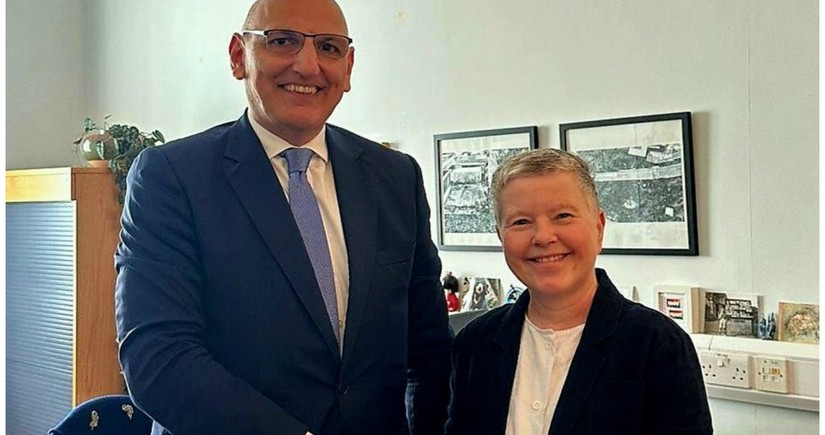 Elchin Amirbayov mulls prospects in Ireland for Azerbaijan-Armenia normalization 