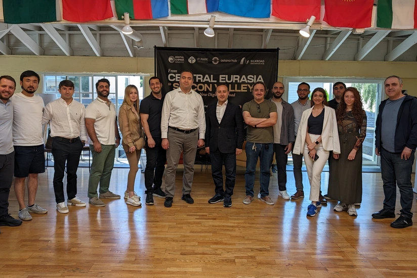 4SİM rəhbərliyi Silikon vadisində Azərbaycanlı icmanın üzvləri ilə görüşüb