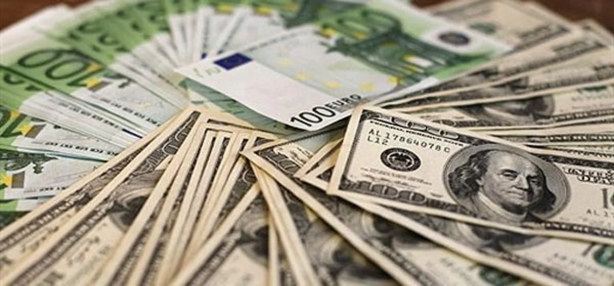 Gürcüstanın valyuta ehtiyatları 34 milyon dollar azalıb