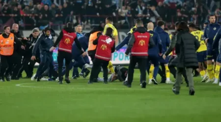 “Trabzonspor”-“Fənərbaxça” matçındakı qarşıdurma ilə bağlı araşdırmalara başlanılıb