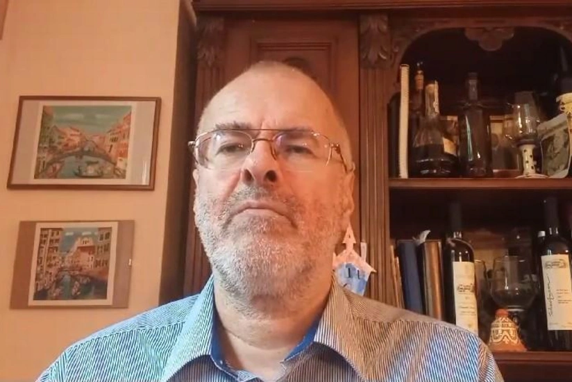 European expert: Will France allow separatism and armed groups in its territory?