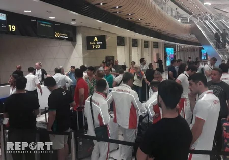 Azərbaycan idmançıları II Avropa oyunlarına yola salınıb - FOTO