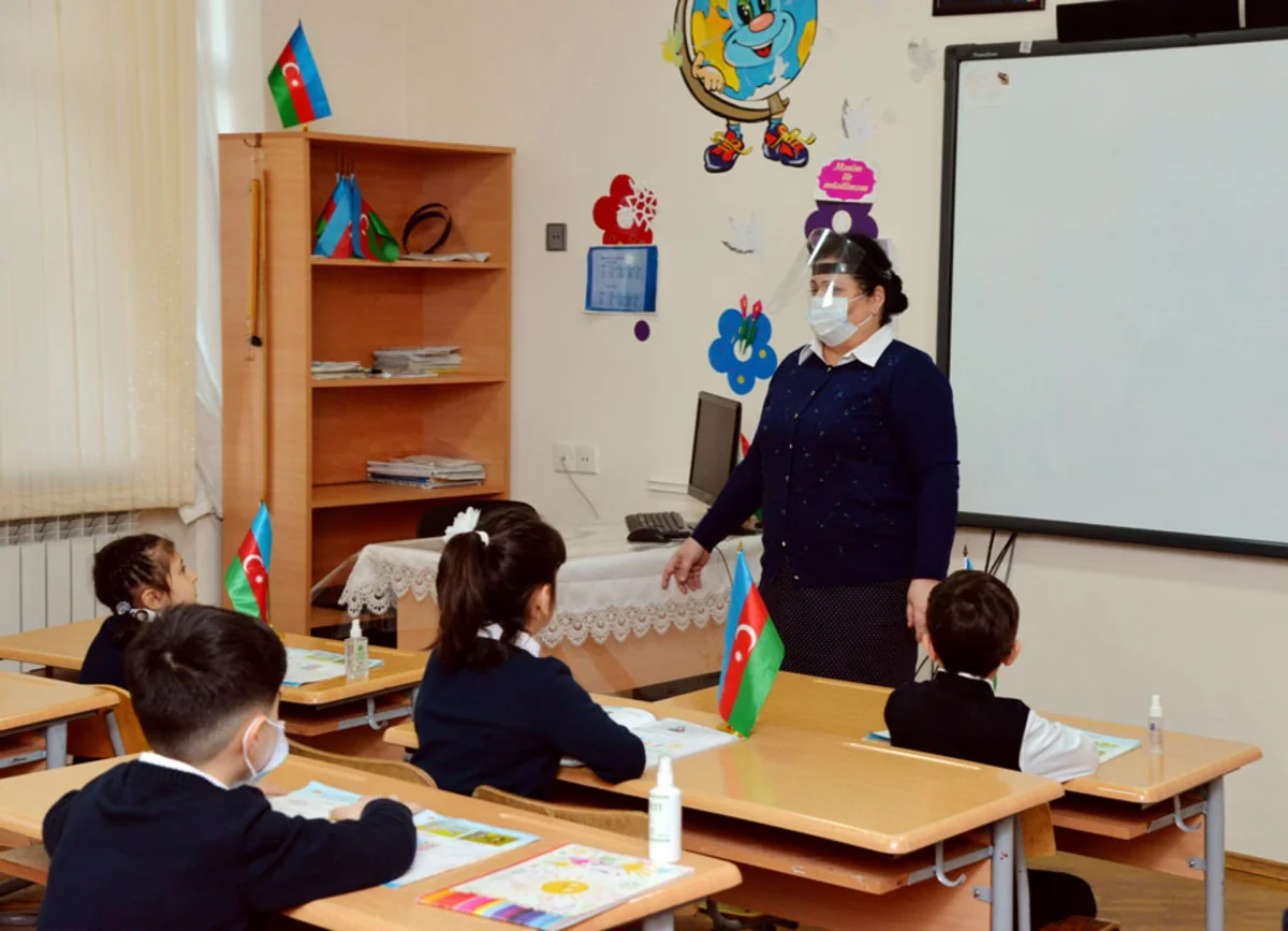 Bakıda 1 müəllimdə koronavirus aşkarlanıb, 2 şagird özünütəcridə keçirilib