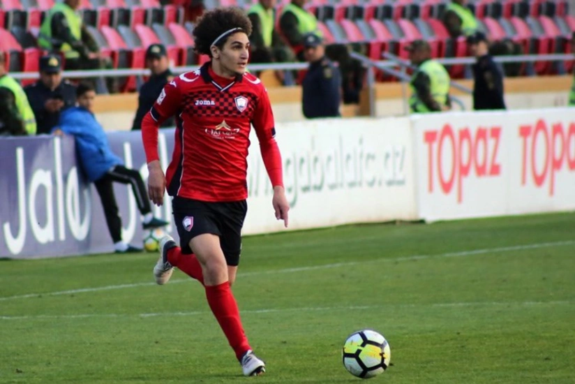 Millimizin futbolçusunun anası koronavirusdan öldü