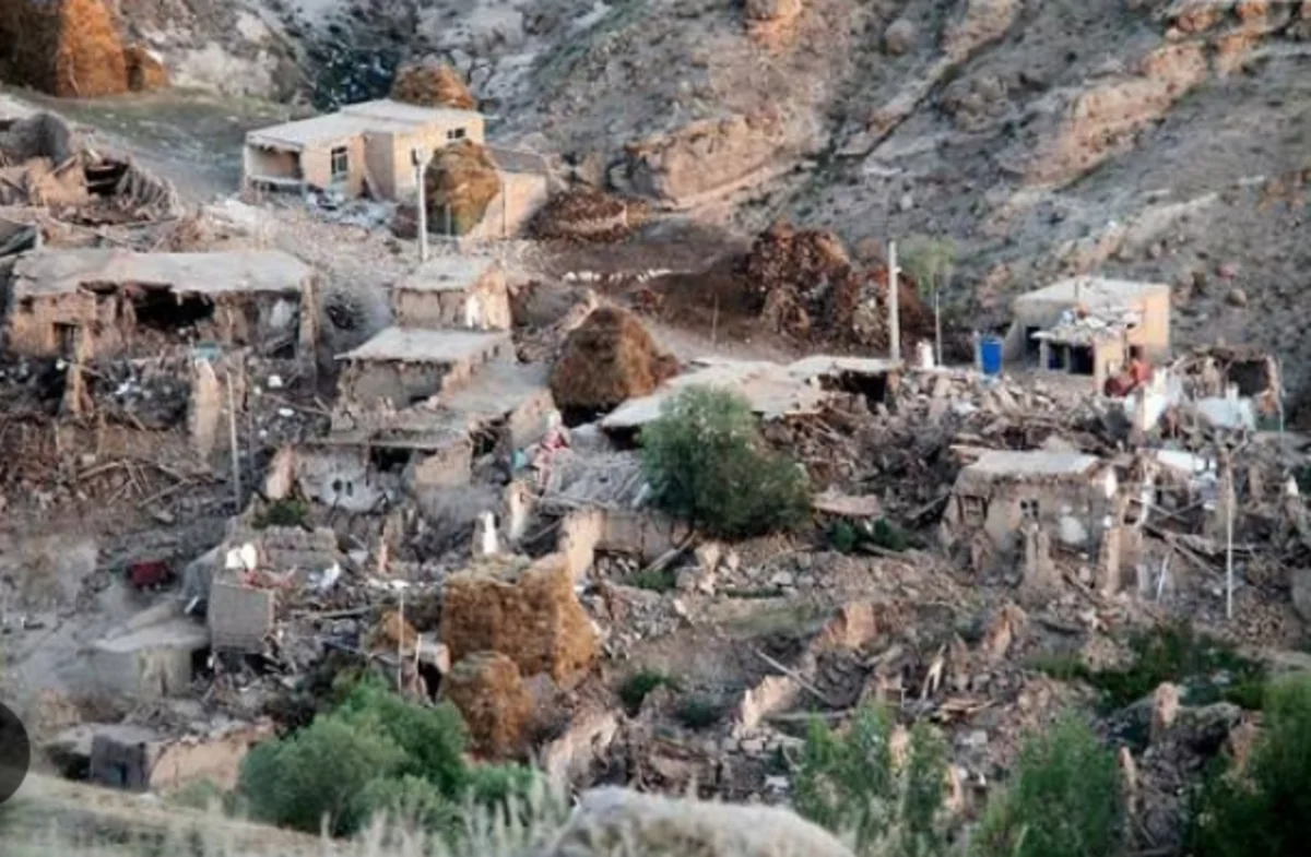 Tacikistanda zəlzələ nəticəsində 17 yaşayış evi dağılıb