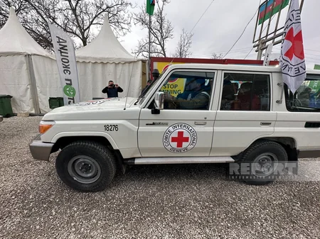 На дороге Ханкенди-Лачын созданы условия для беспрепятственного проезда автомобилей МККК