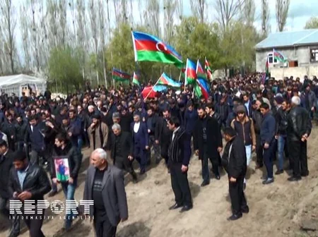 Azərbaycan ordusunun şəhid olan əsgəri dəfn olunub - FOTO - VİDEO - YENİLƏNİB