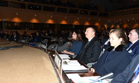 ​İlham Əliyev UNESCO Baş Konfransının 38-ci sessiyasının Liderlər Forumunda iştirak edib