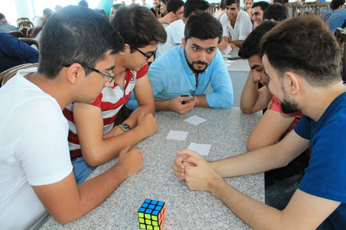 Şirvanda tələbə-gənclər arasında Vətənini tanı adlı intellektual bilik yarışması keçirilib