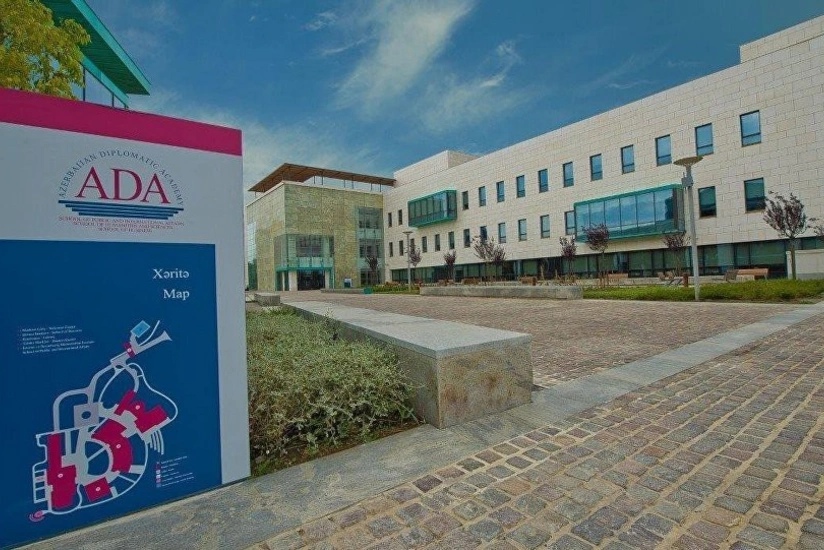 ADA Universiteti tanınmış fotojurnalist Reza Diqqati ilə layihəyə başlayıb