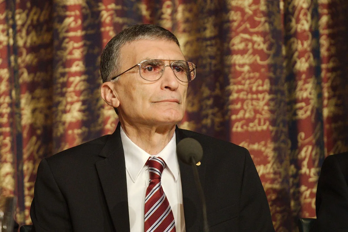 Nobel laureate Aziz Sanjar to visit Azerbaijan