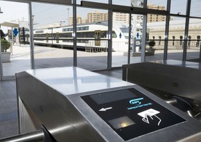 Bakı-Sumqayıt qatarında bank kartları ilə ödənişin tətbiqinə başlanılır 