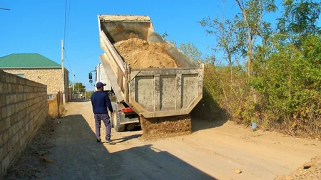 Naftalanda 34 küçə və yolda təmir-tikinti işləri başa çatır