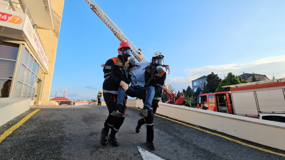 FHN Gəncə Müalicə Diaqnostika Mərkəzində təlim keçirib