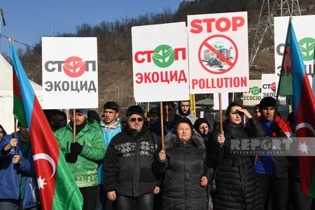 В акции на дороге Ханкенди-Лачын принимают участие и представители местной русской общины