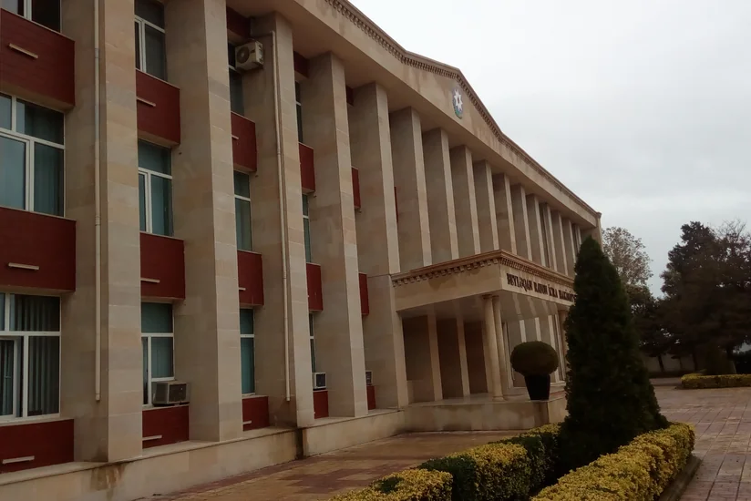 İcra Hakimiyyətinə məxsus möhür itib