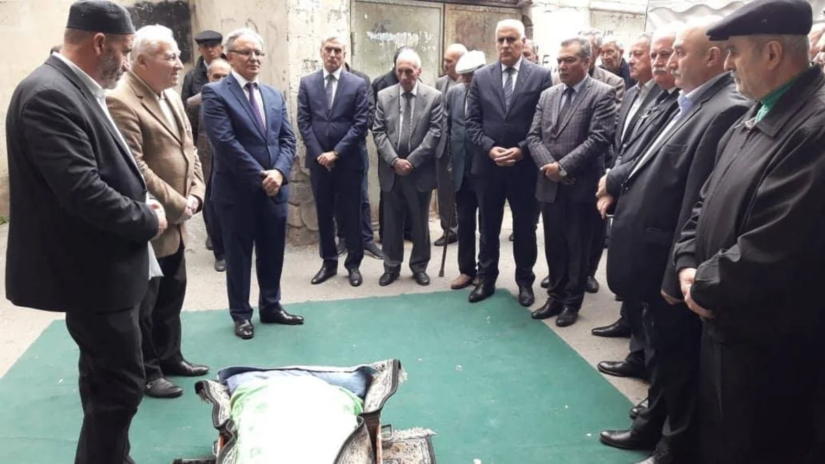 Əməkdar jurnalist Yusif Kərimov dəfn edilib