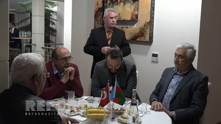 İstanbulda yaşayıb fəaliyyət göstərən azərbaycanlı ziyalılarla görüş keçirilib - FOTO